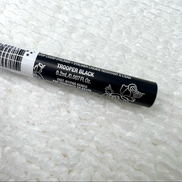 ⭐️3 for $20⭐️ KVD Tattoo Liner mini - Picture 2 of 3